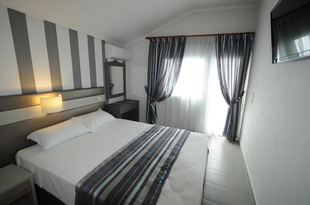 Hotel Asterias Limenaria  Quarto foto