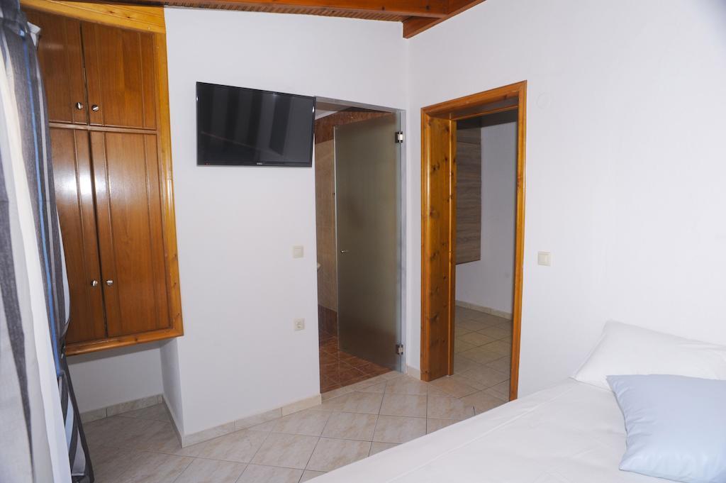 Hotel Asterias Limenaria  Quarto foto